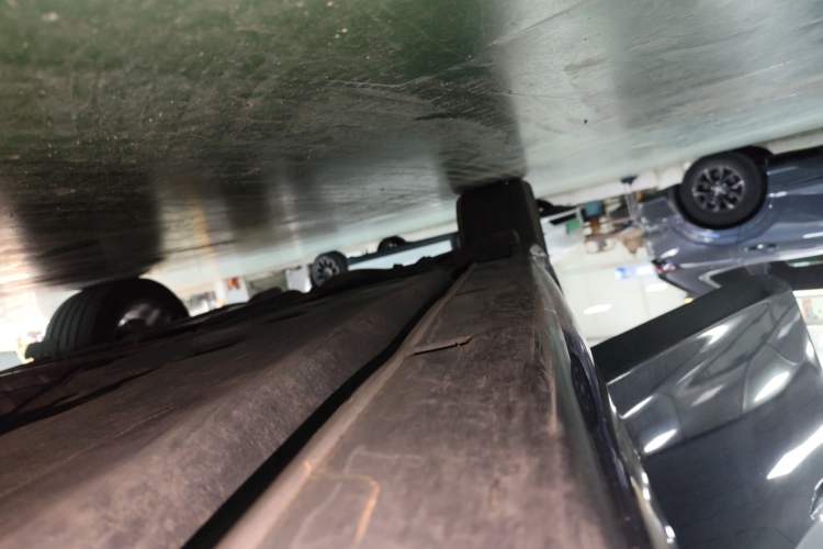Used Infiniti Q70 2017 Q70L 2.5L Elite Edition Right Side Sill