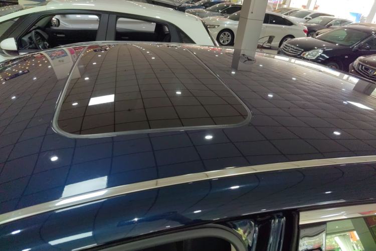 Used Infiniti Q70 2017 Q70L 2.5L Elite Edition Roof