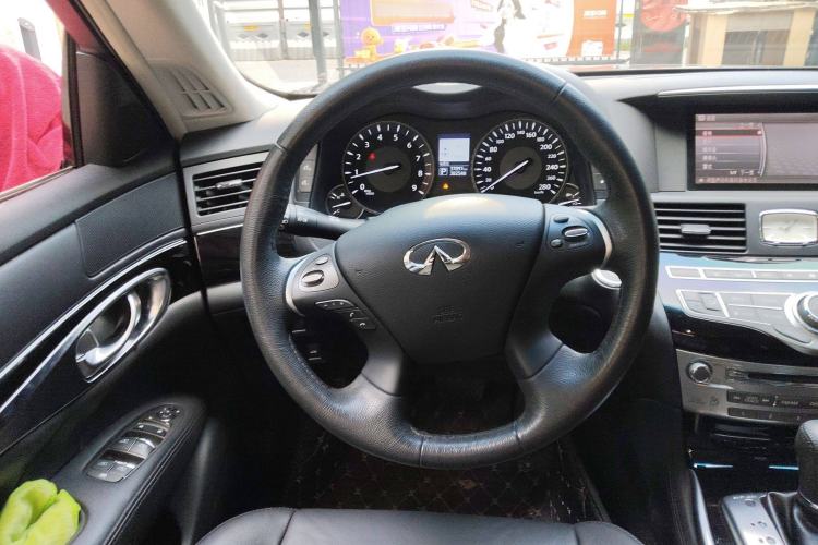 Used Infiniti Q70 2017 Q70L 2.5L Elite Edition Steering Wheel