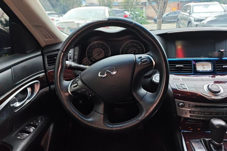 Used Infiniti Q70 2017 Q70L 2.5L Enjoyment Edition Steering Wheel
