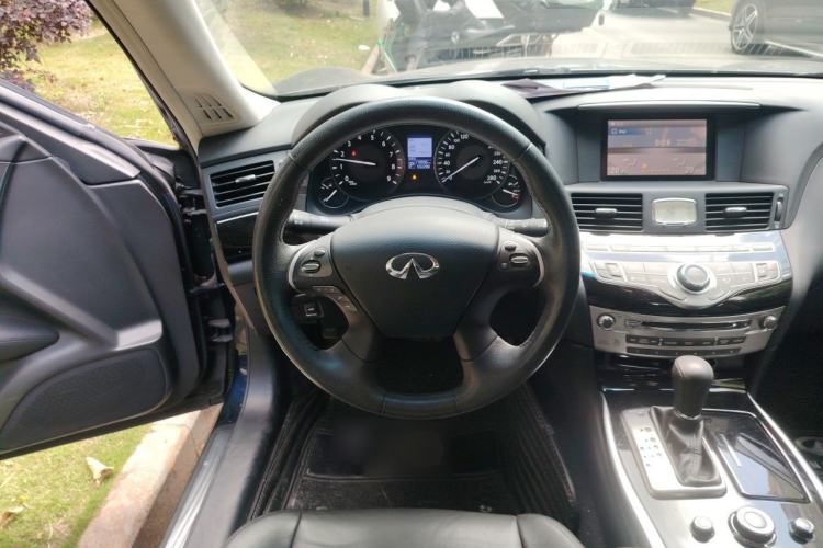 Used Infiniti Q70 2017 Q70L 2.5L Elite Edition Steering Wheel