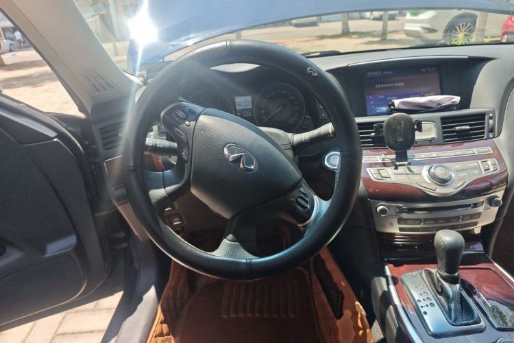 Used Infiniti Q70 2017 Q70L 2.5L Enjoyment Edition Steering Wheel