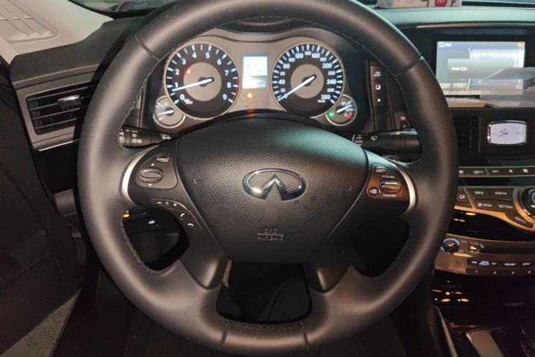 Used Infiniti Q70 2017 Q70L 2.5L Elite Edition Steering Wheel