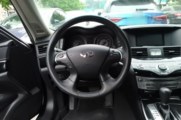 Used Infiniti Q70 2017 Q70L 2.5L Elite Edition Steering Wheel