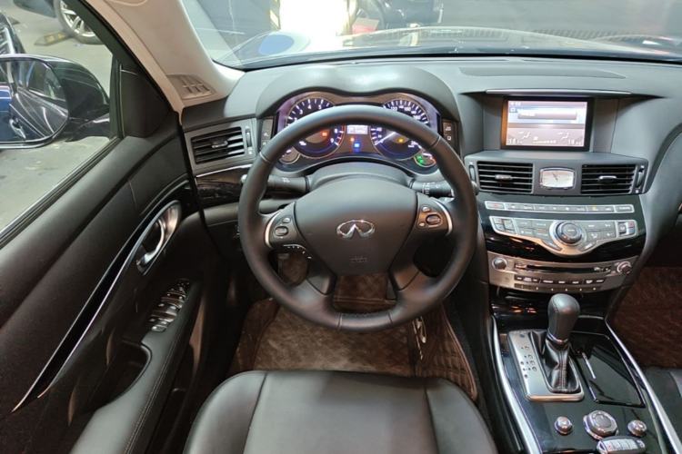 Used Infiniti Q70 2017 Q70L 2.5L Elite Edition Steering Wheel