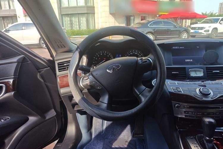 Used Infiniti Q70 2017 Q70L 2.5L Enjoyment Edition Steering Wheel