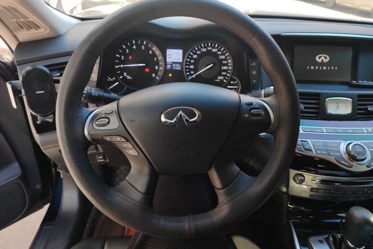 Used Infiniti Q70 2017 Q70L 2.5L Elite Edition Steering Wheel