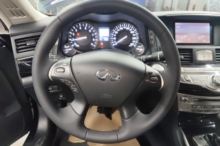 Used Infiniti Q70 2017 Q70L 2.5L Elite Edition Steering Wheel