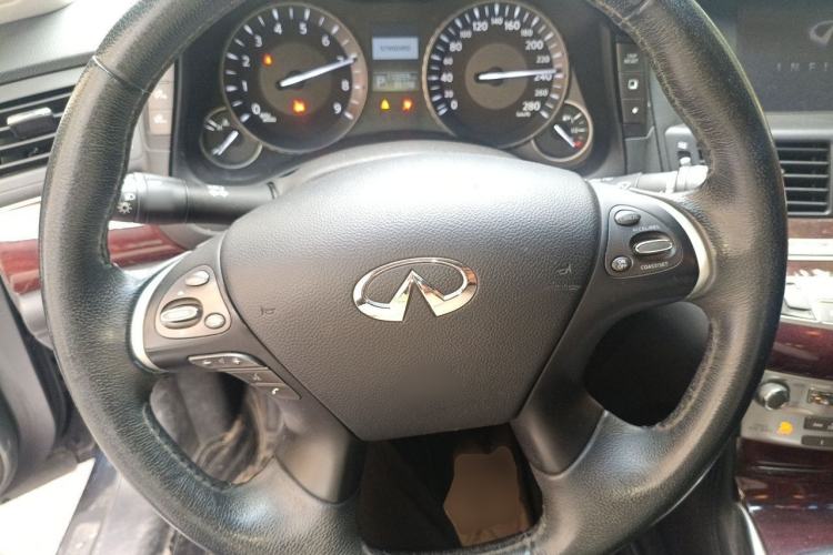 Used Infiniti Q70 2017 Q70L 2.5L Elite Edition Steering Wheel