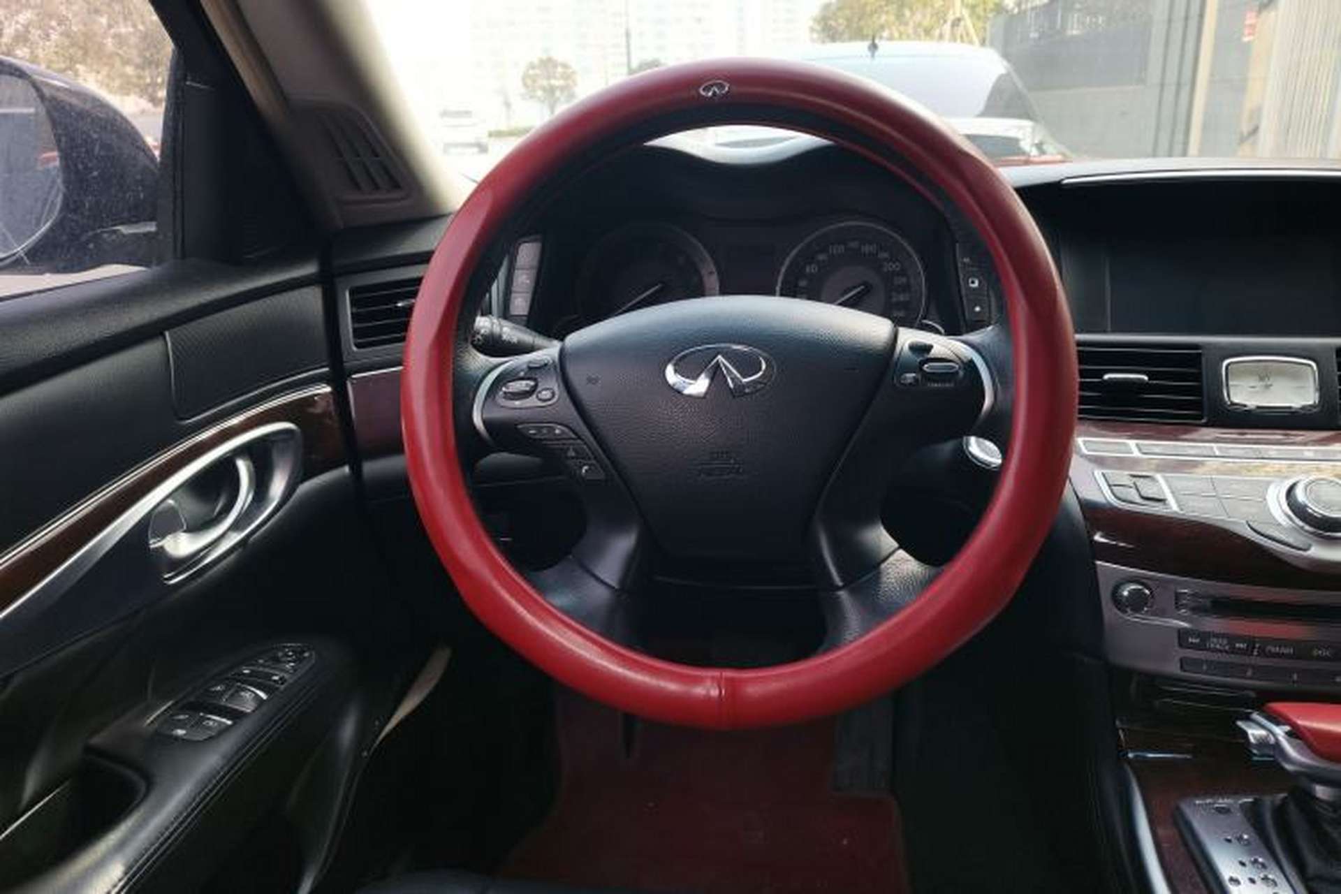 Used Infiniti Q70 2017 Q70L 2.5L Enjoyment Edition Steering Wheel