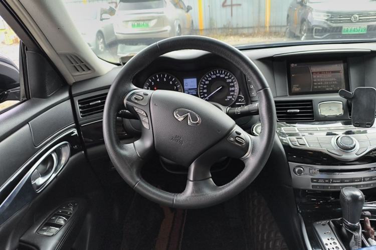 Used Infiniti Q70 2017 Q70L 2.5L Elite Edition Steering Wheel