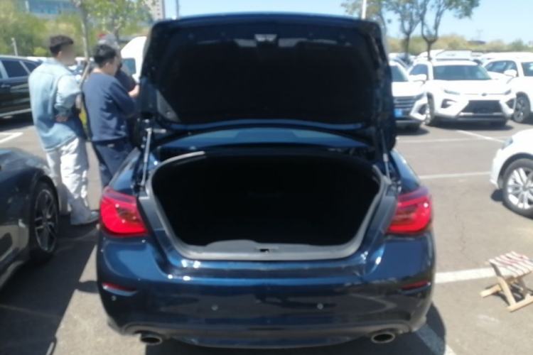 Used Infiniti Q70 2017 Q70L 2.5L Elite Edition Trunk