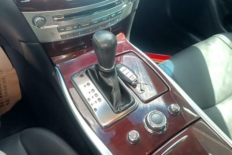 Used Infiniti Q70 2017 Q70L 2.5L Enjoyment Edition Vehicle Key
