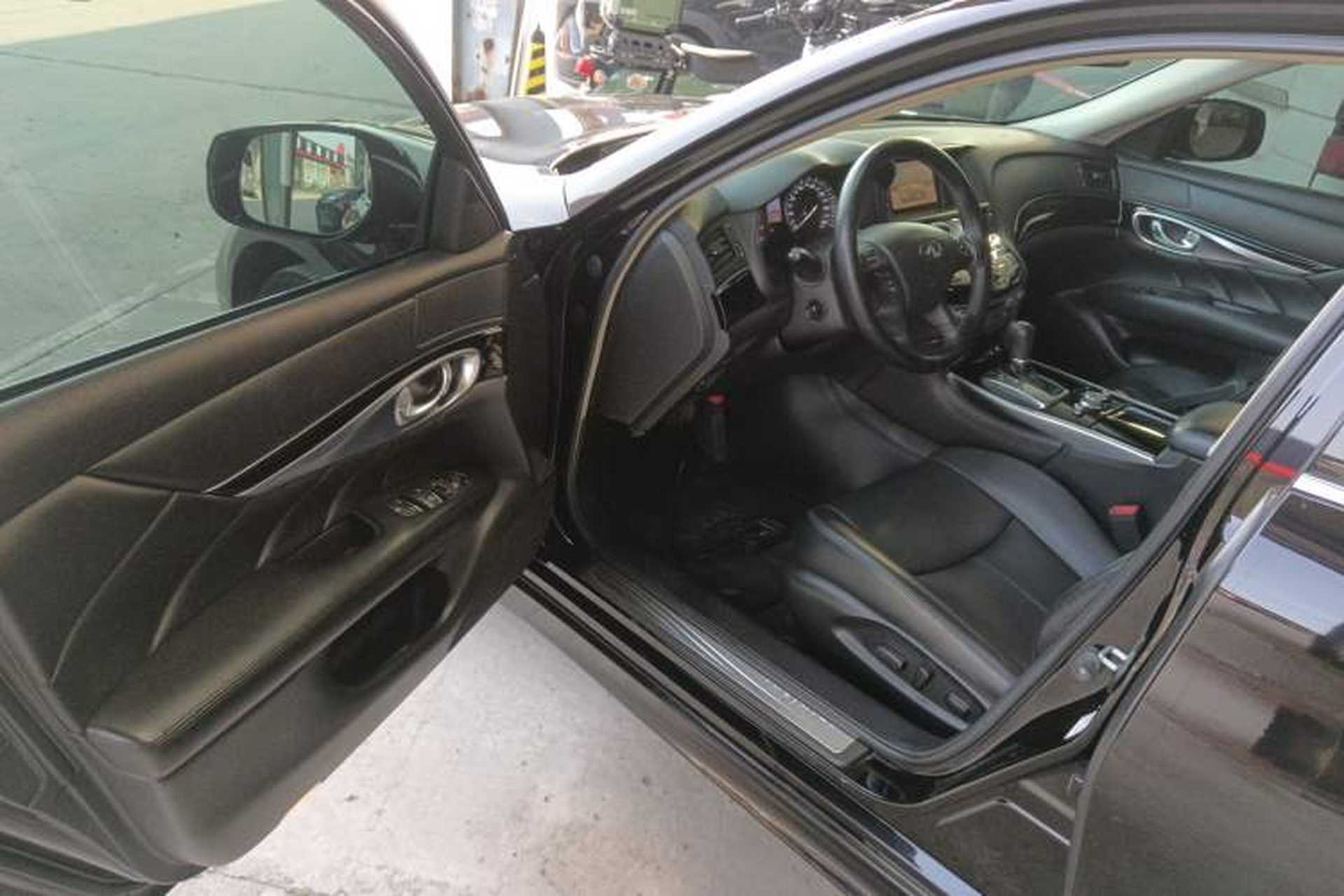 Used Infiniti Q70 2017 Q70L 2.5L Elite Edition Driver Seat