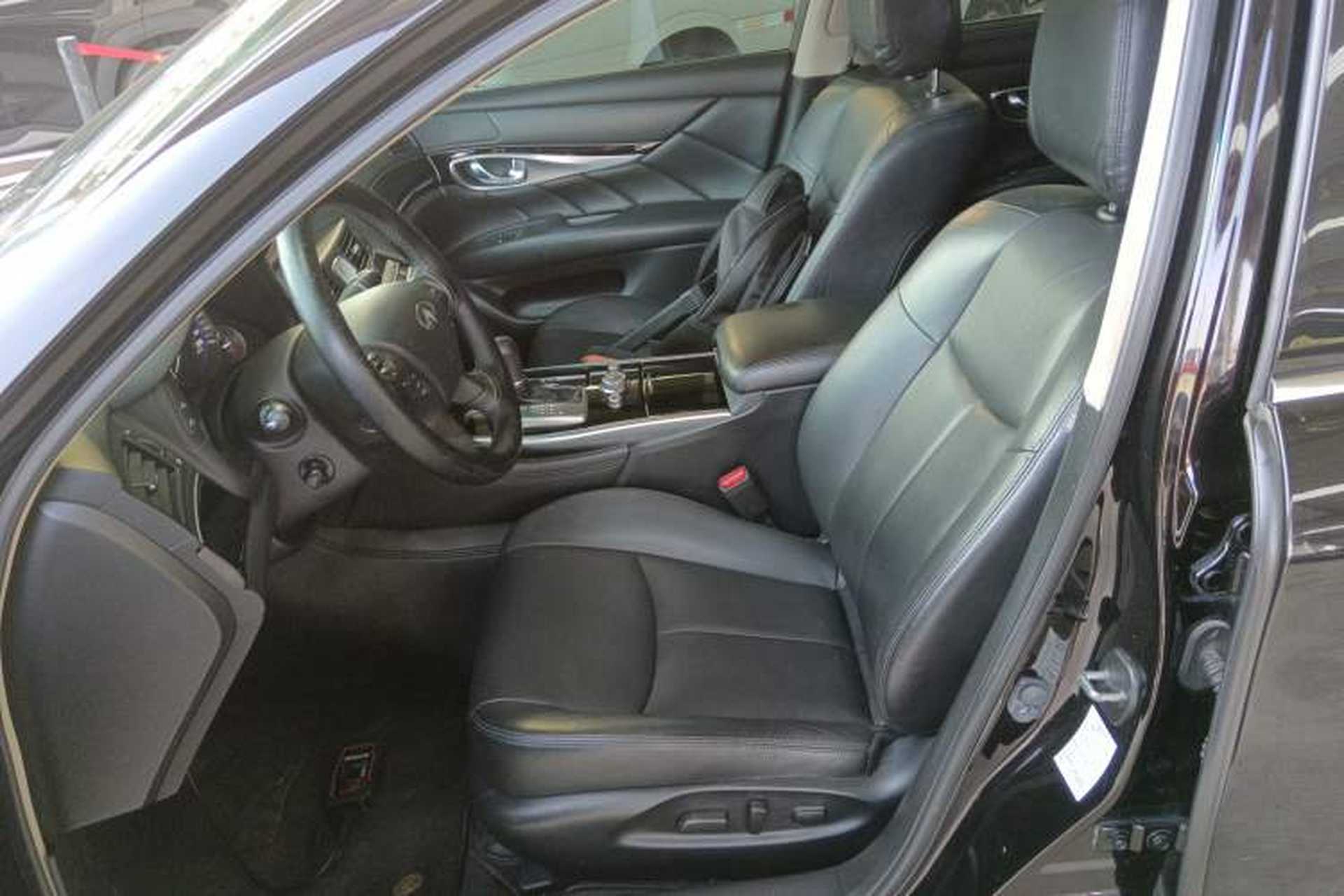 Used Infiniti Q70 2017 Q70L 2.5L Elite Edition Left Front Seat