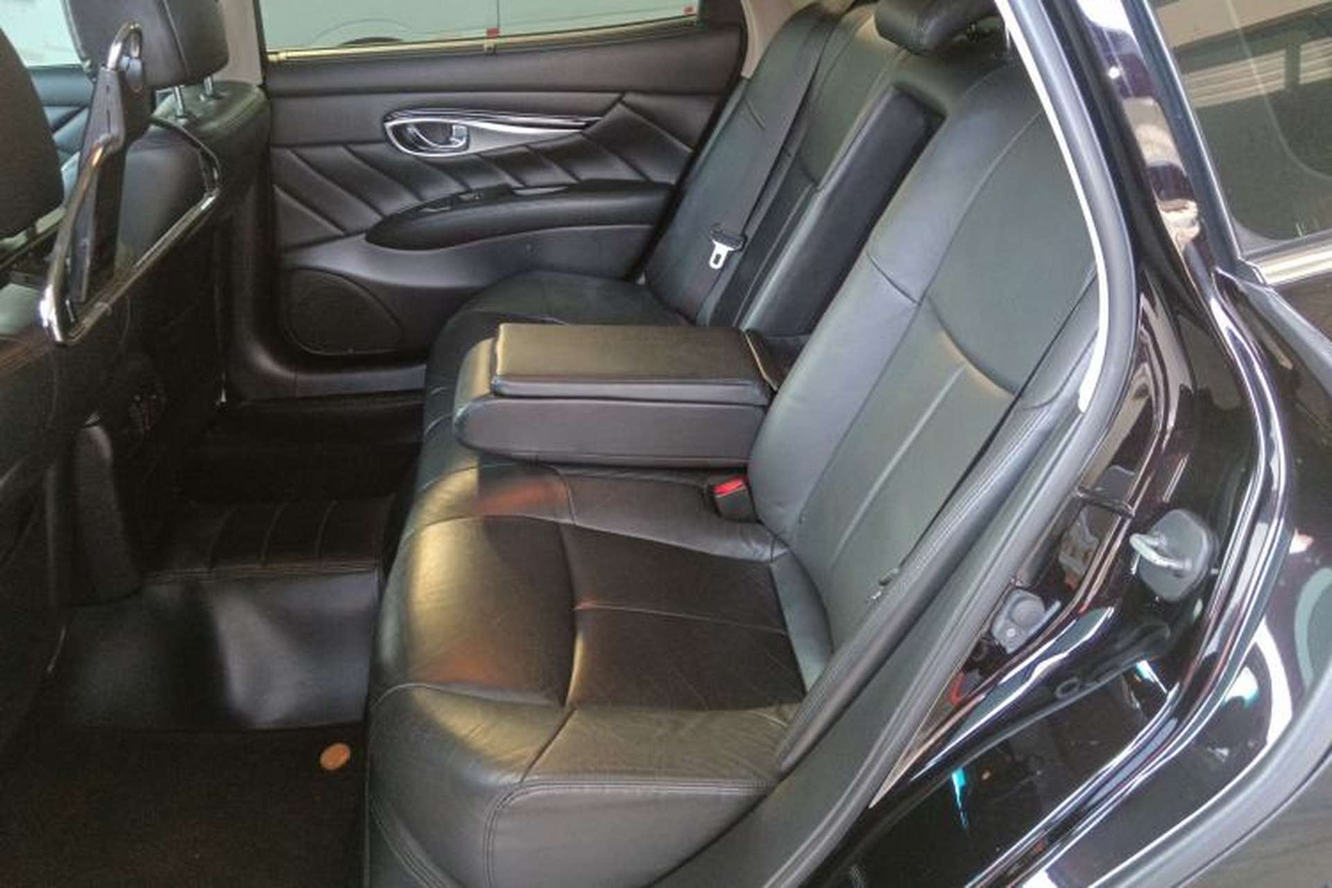 Used Infiniti Q70 2017 Q70L 2.5L Elite Edition Left Rear Seat