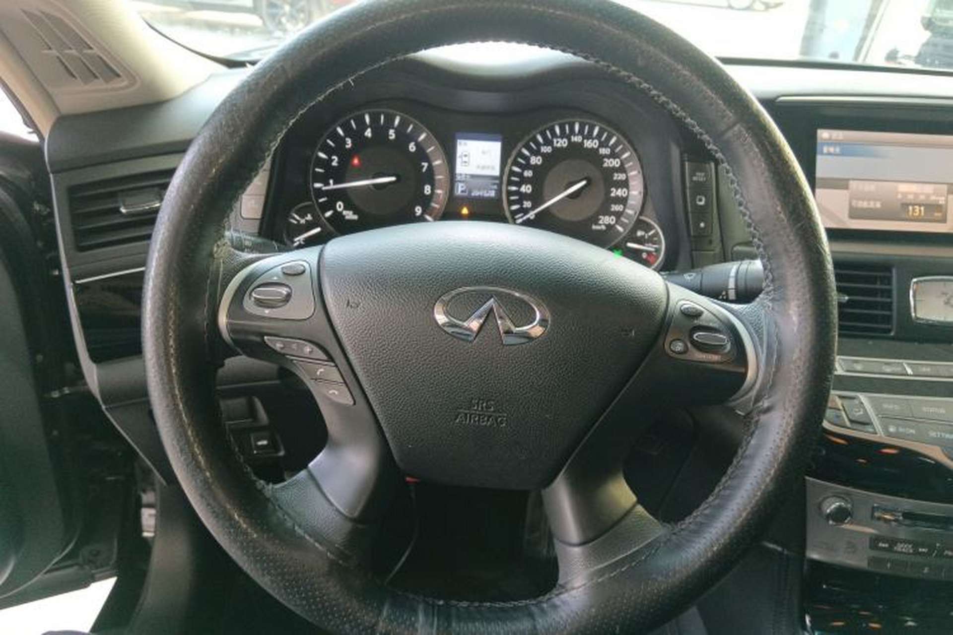Used Infiniti Q70 2017 Q70L 2.5L Elite Edition Steering Wheel