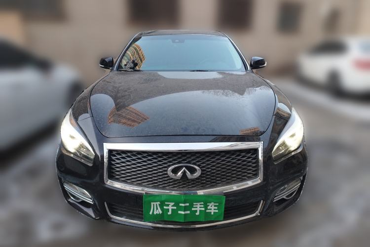 Used Infiniti Q70 2017 Q70L 2.5L Luxury Edition Front