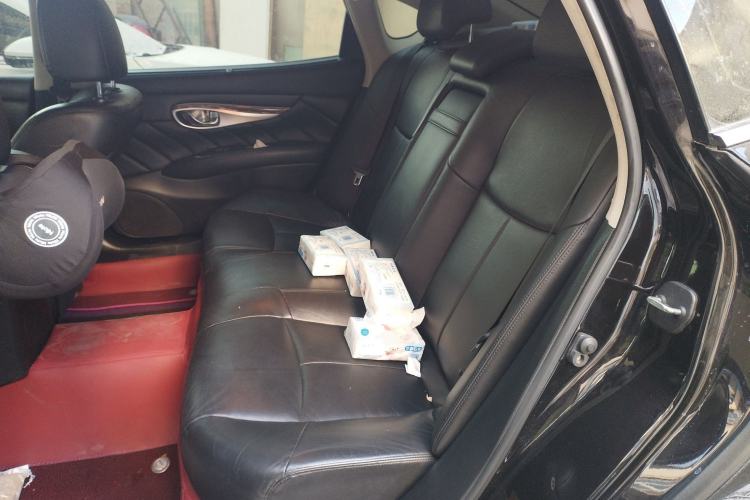 Used Infiniti Q70 2017 Q70L 2.5L Luxury Edition Left Rear Seat