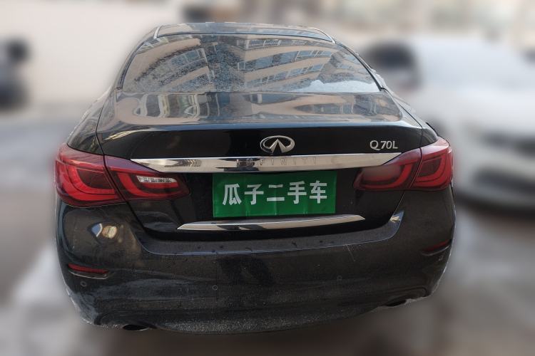 Used Infiniti Q70 2017 Q70L 2.5L Luxury Edition Rear