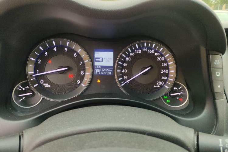 Used Infiniti Q70 2017 Q70L 2.5L Elite Edition Instrument Cluster