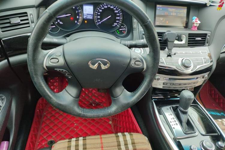 Used Infiniti Q70 2017 Q70L 2.5L Elite Edition Steering Wheel