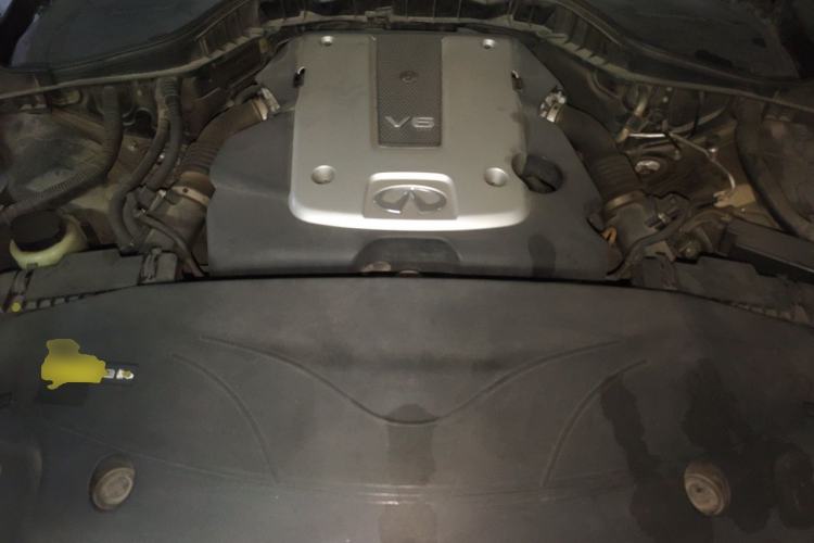 Used Infiniti Q70 2017 Q70L 2.5L Enjoyment Edition Engine Bay