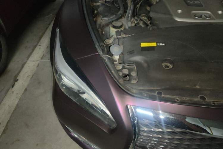 Used Infiniti Q70 2017 Q70L 2.5L Elite Edition Engine Bay Right
