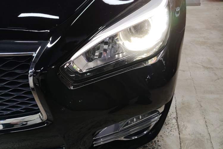 Used Infiniti Q70 2017 Q70L 2.5L Elite Edition Left Front Headlight