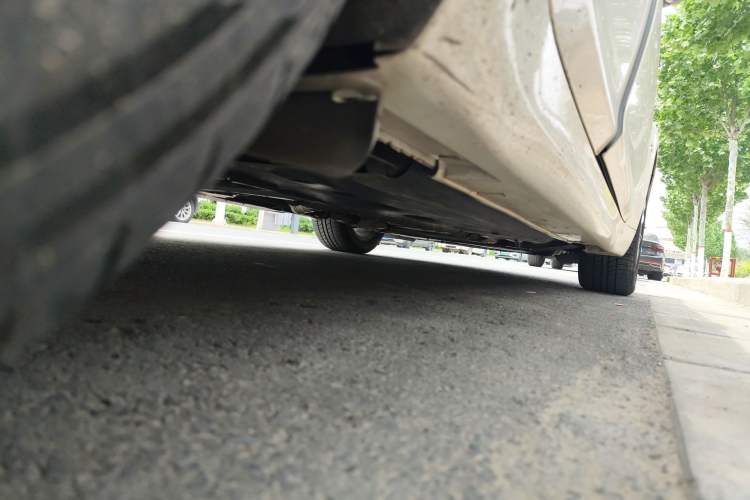 Used Infiniti Q70 2017 Q70L 2.5L Elite Edition Chassis Rear Right