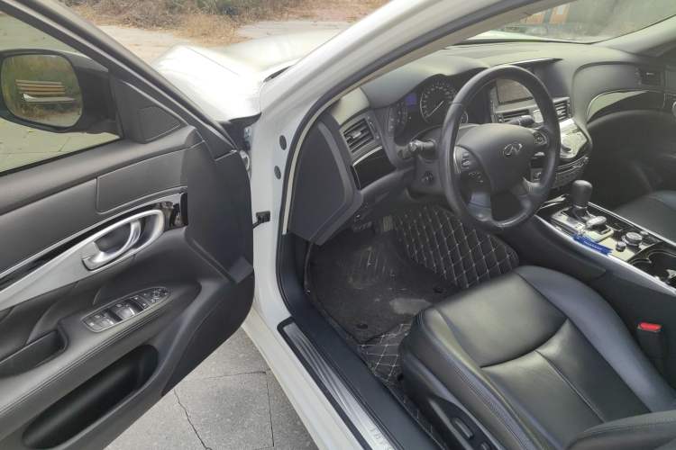 Used Infiniti Q70 2017 Q70L 2.5L Elite Edition Driver Seat