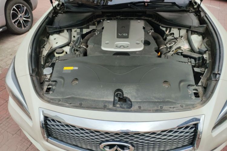 Used Infiniti Q70 2017 Q70L 2.5L Elite Edition Engine Bay