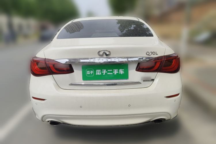 Used Infiniti Q70 2017 Q70L 2.5L Elite Edition Exterior 4