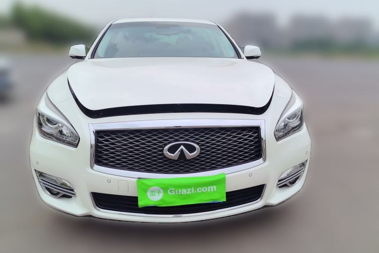 Used Infiniti Q70 2017 Q70L 2.5L Enjoyment Edition Front
