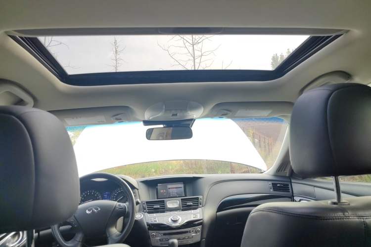 Used Infiniti Q70 2017 Q70L 2.5L Elite Edition Headliner