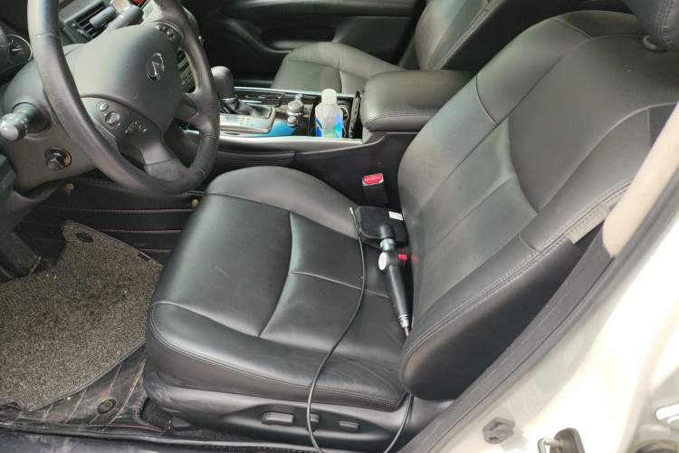 Used Infiniti Q70 2017 Q70L 2.5L Elite Edition Left Front Seat