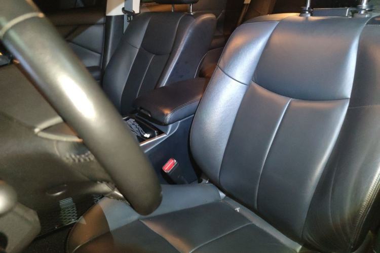Used Infiniti Q70 2017 Q70L 2.5L Enjoyment Edition Left Front Seat