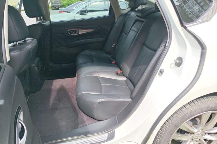 Used Infiniti Q70 2017 Q70L 2.5L Elite Edition Left Rear Seat