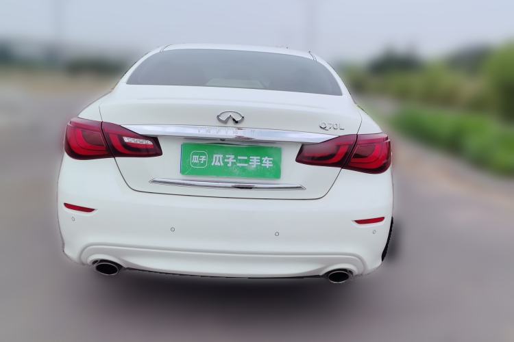 Used Infiniti Q70 2017 Q70L 2.5L Enjoyment Edition Rear