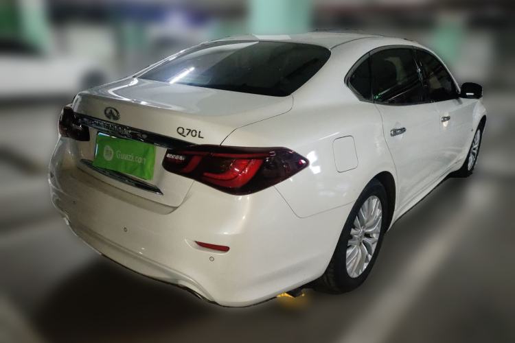 Used Infiniti Q70 2017 Q70L 2.5L Enjoyment Edition Rear Right 45 Deg