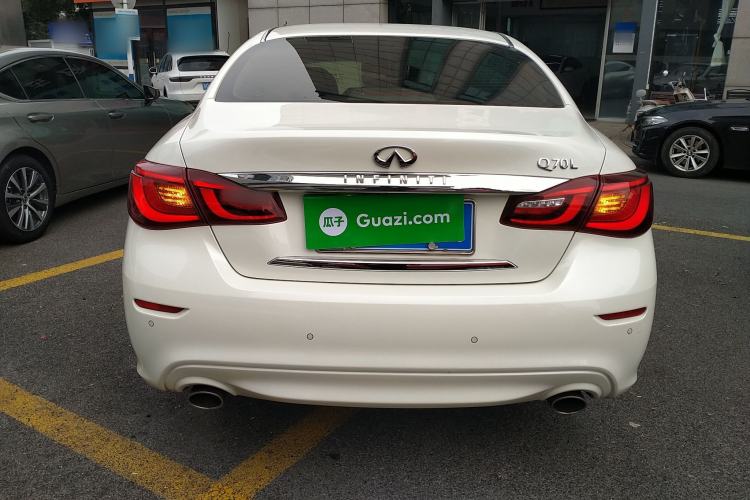 Used Infiniti Q70 2017 Q70L 2.5L Elite Edition Rear