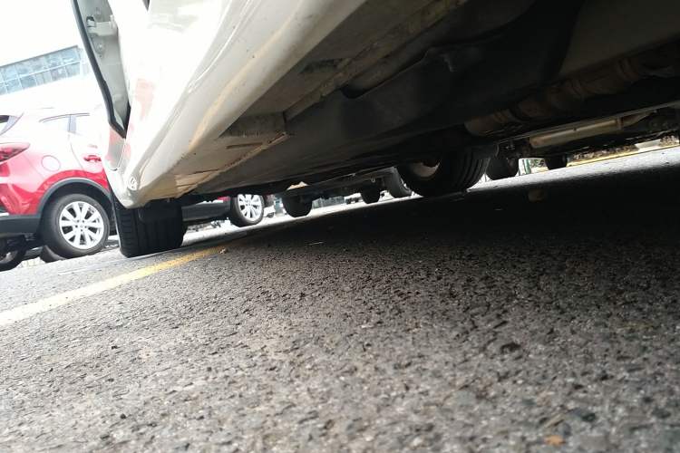 Used Infiniti Q70 2017 Q70L 2.5L Elite Edition Right Side Sill