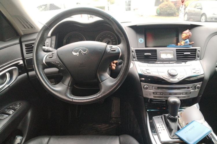 Used Infiniti Q70 2017 Q70L 2.5L Elite Edition Steering Wheel