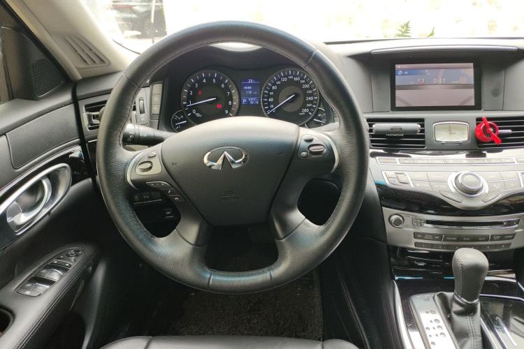Used Infiniti Q70 2017 Q70L 2.5L Elite Edition Steering Wheel