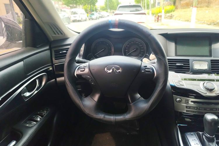 Used Infiniti Q70 2017 Q70L 2.5L Elite Edition Steering Wheel