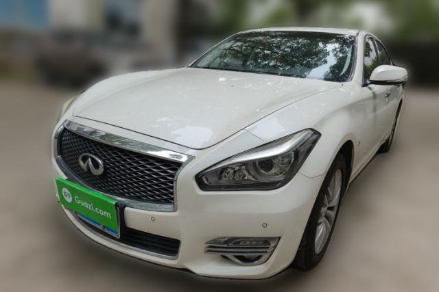 Gebrauchter Infiniti Q70 2017 Q70L 2.5L Enjoyment Edition