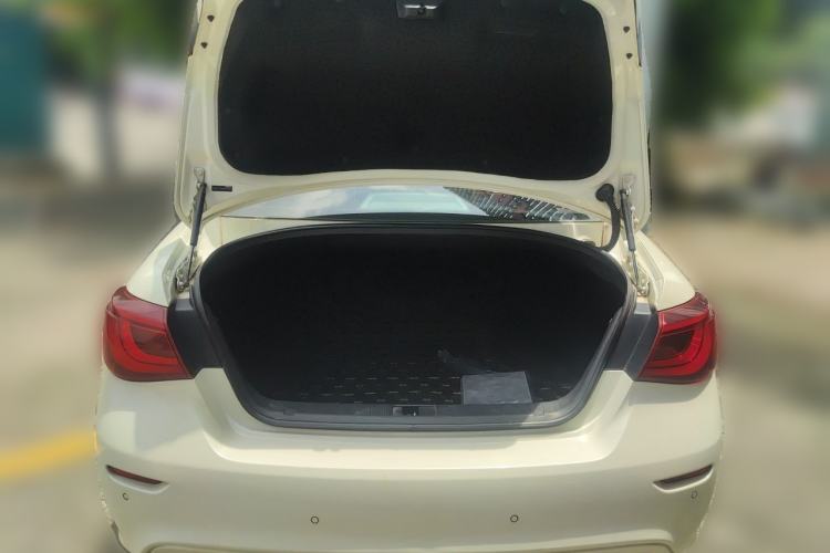 Used Infiniti Q70 2017 Q70L 2.5L Enjoyment Edition Trunk