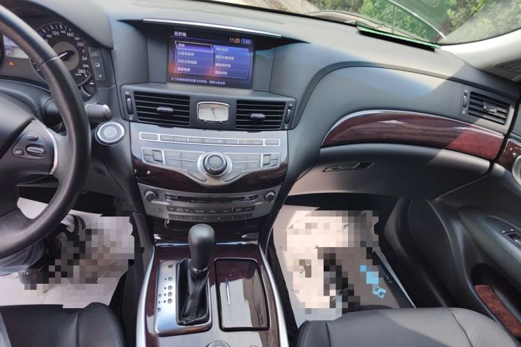 Used Infiniti Q70 2019 Q70L 2.0T Elite Plus Version Audio And AC Panel