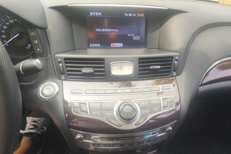 Used Infiniti Q70 2019 Q70L 2.0T Elite Plus Version Audio And AC Panel