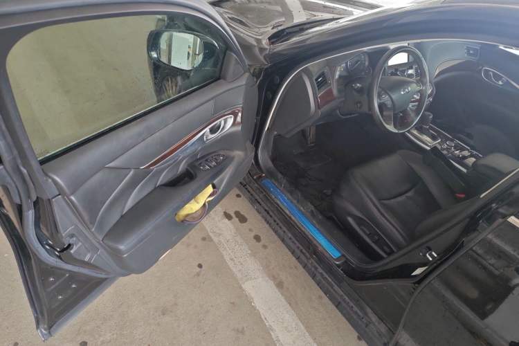 Used Infiniti Q70 2019 Q70L 2.0T Elite Plus Version Driver Seat